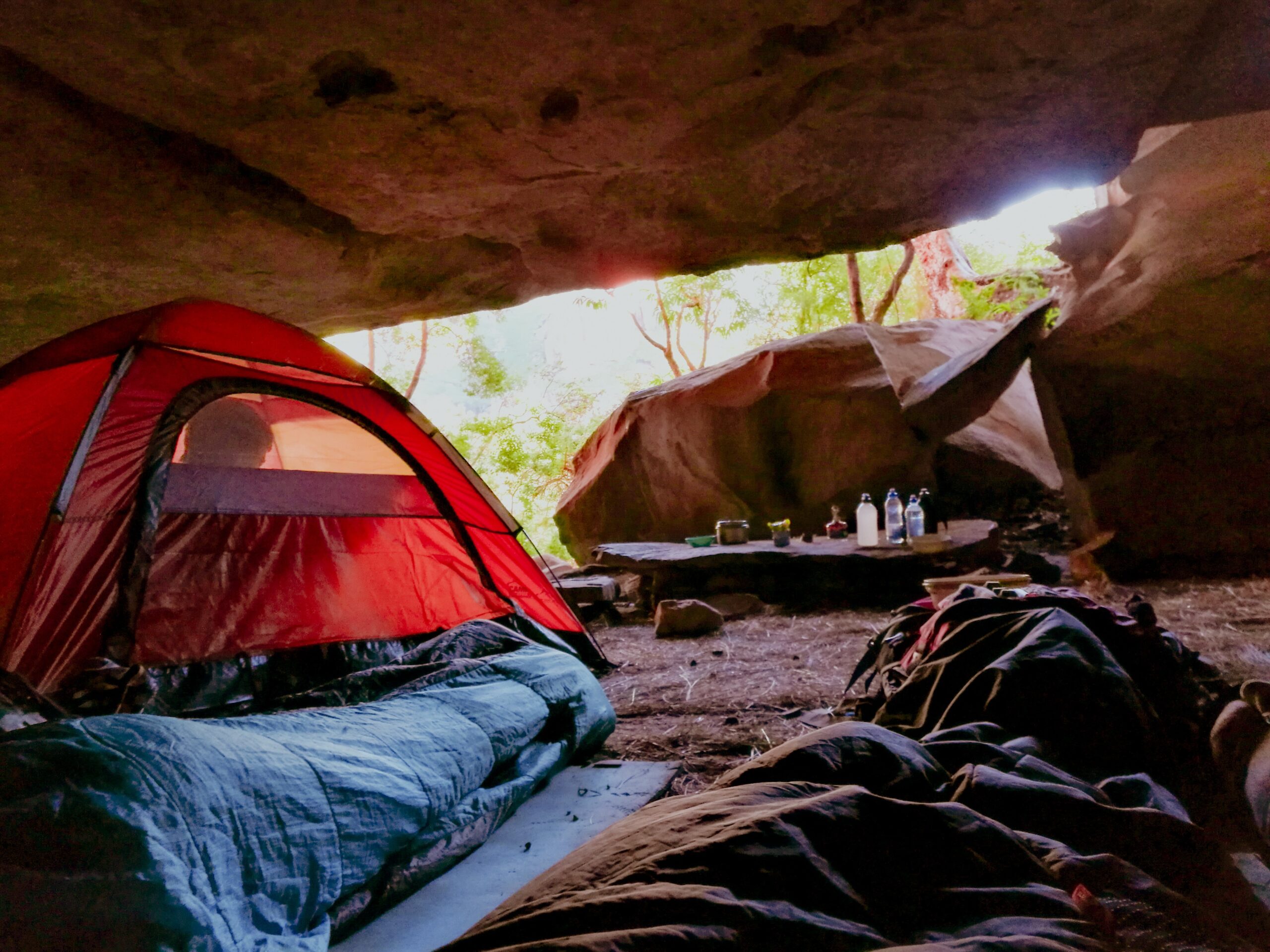 Dive Into East Tennessee Caving — featured image for this Tri-Cities blog article