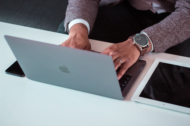 Your Essential Guide to Making Working From Home Work for You — featured image for this Tri-Cities blog article
